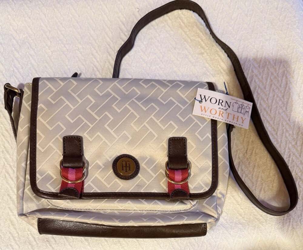 Tommy Hilfiger Crossbody Messenger Bag TH Monogram Jacquard Brown Red 2012.